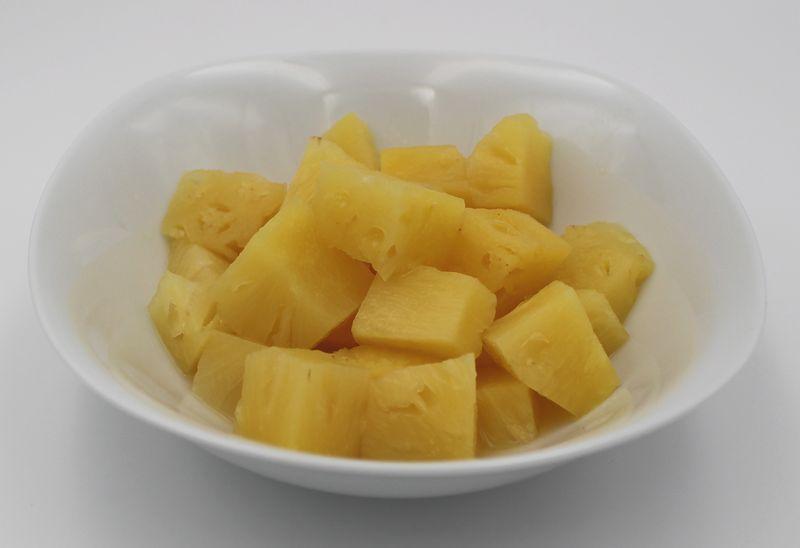 Ekologiska ananaskvadrat i burk, fyllningsvikt 3 kg, ATG 1,55 kg, (Förväntas vara på lager igen omkring slutet av maj)